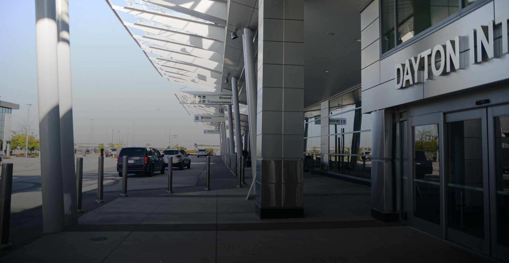 Dayton International Airport Easy to and Through